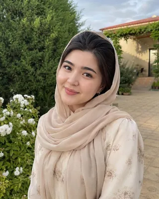 Madina, anketa rasmi
